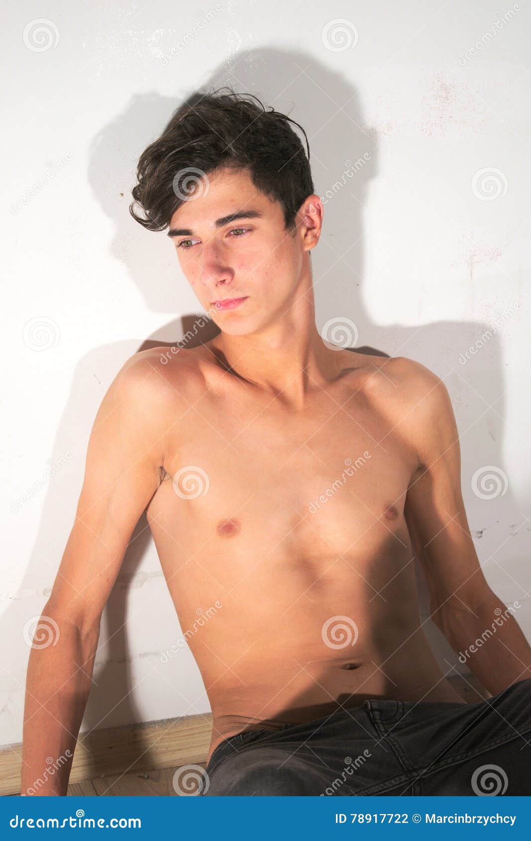 Skinny White Twinks coming porn