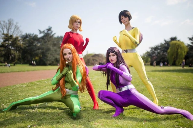 aaron archie recommends totally spies cosplay pic