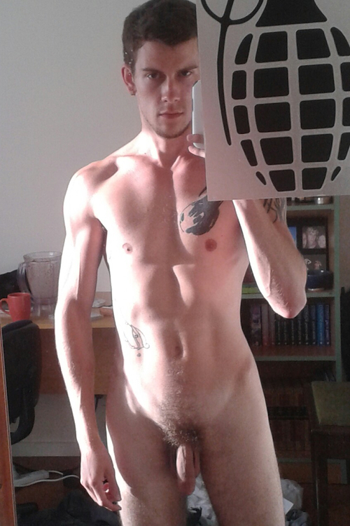 ann co share tumblr straight men naked photos