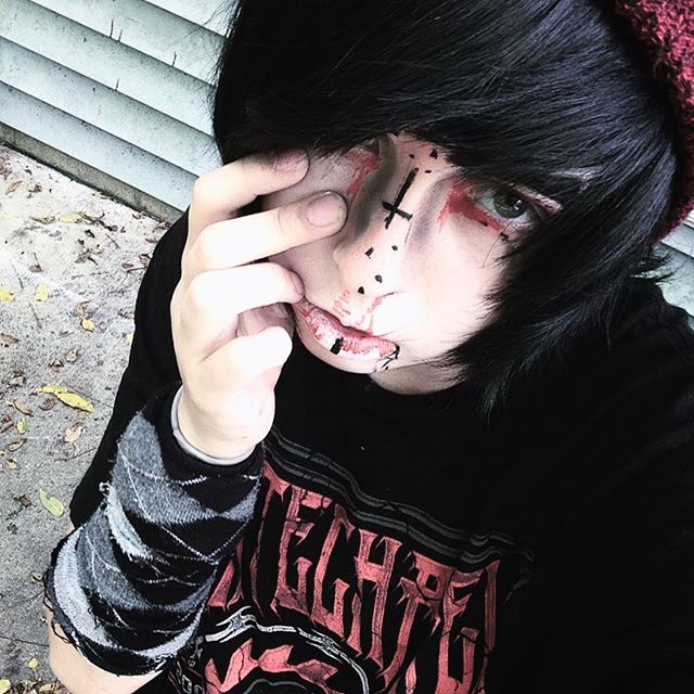 Ugly Emo Guy photos videos