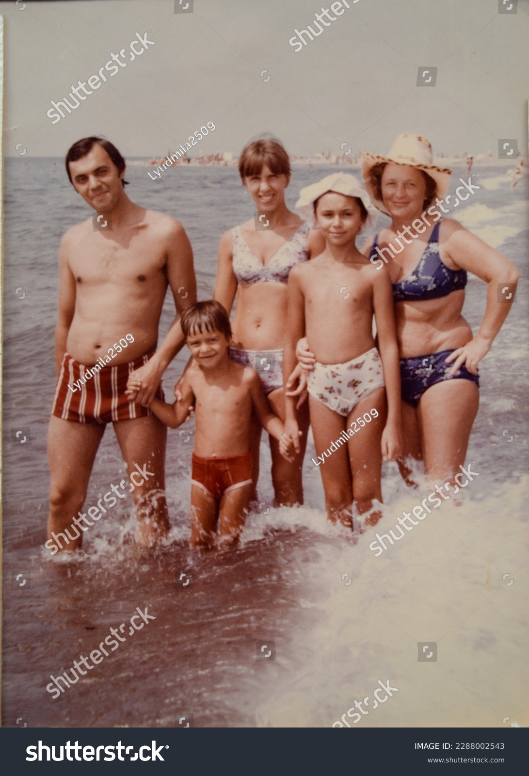 cole kidd share vintage family naturism photos